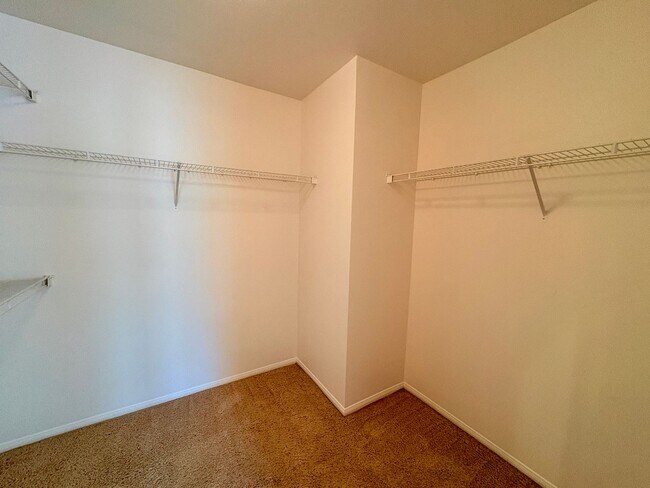 Building Photo - 5216 Timber Branch Way