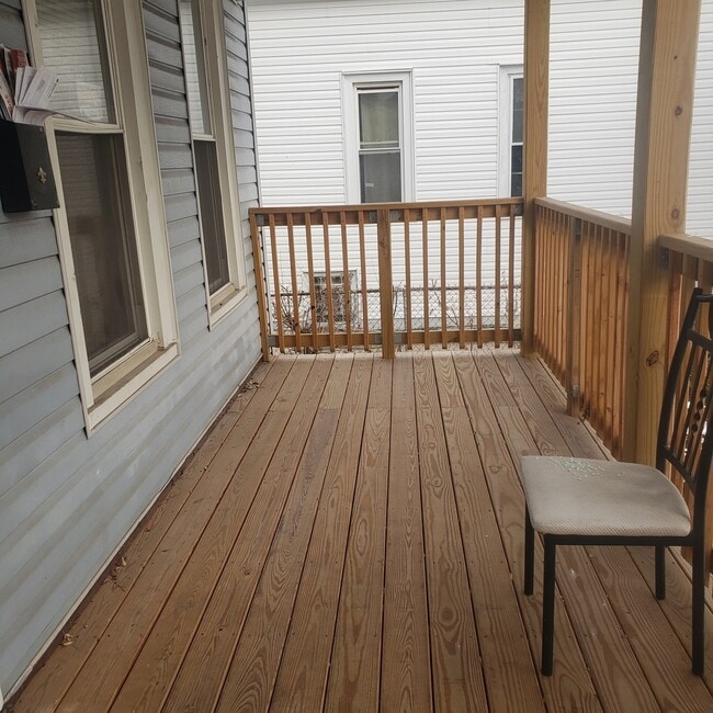 Building Photo - 36 W 103rd Pl