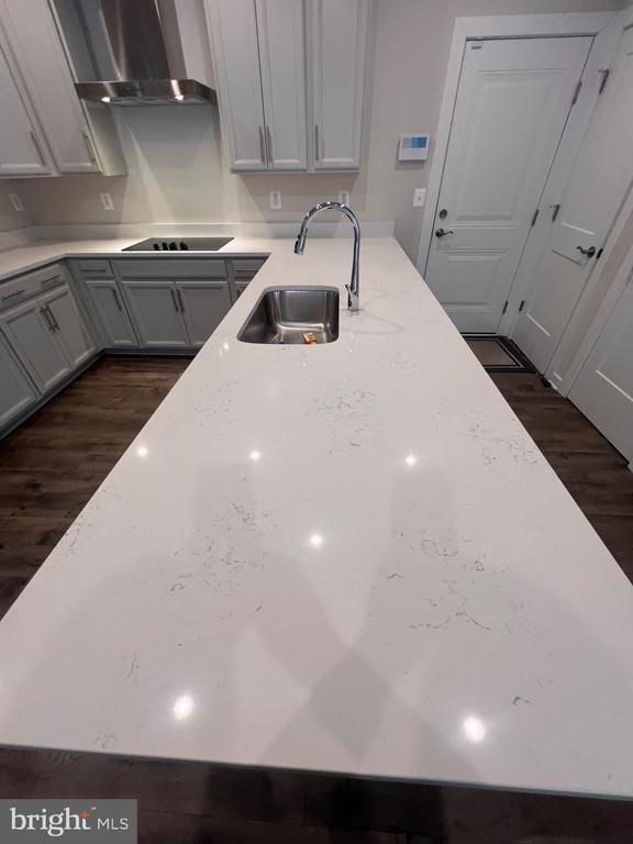 Building Photo - 44625 Wolfhound Sq