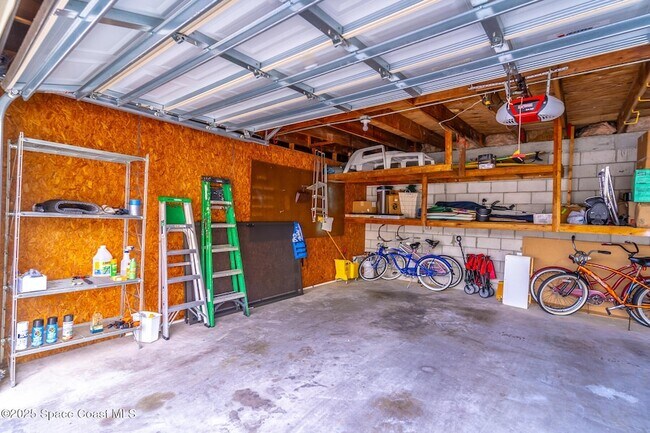 Building Photo - 3060 N Atlantic Ave