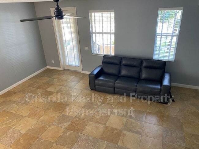 Building Photo - 1567 Napoli Dr W