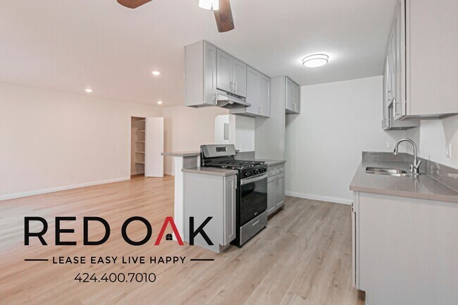 Building Photo - 5130 Yarmouth Ave