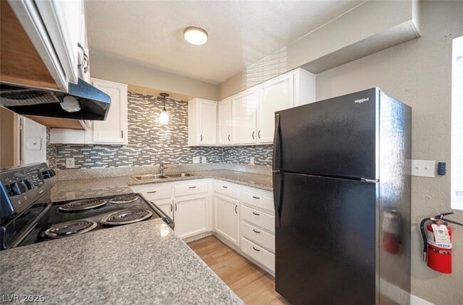 Building Photo - 5336 Mancos Ct