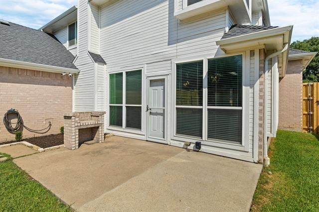 Building Photo - 1109 San Saba Dr