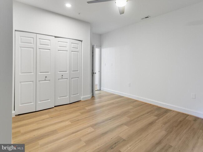 Building Photo - 1417 Chapin St NW