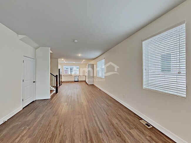 Building Photo - 4473 Crestone Peak St