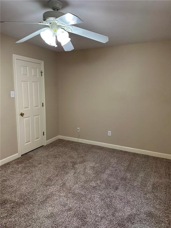 Building Photo - 231 Lakeview Dr