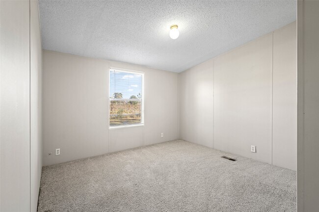 Building Photo - 13074 Aspen Way Ct