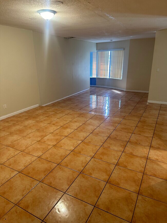 Building Photo - 11201 NW 33rd St