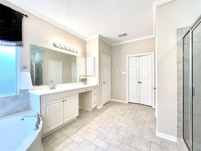 Building Photo - 3818 Rivermoss Ln