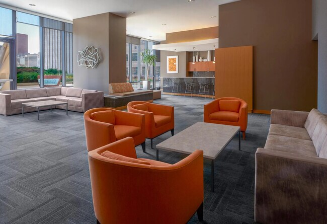 Building Photo - 227 N Columbus Dr