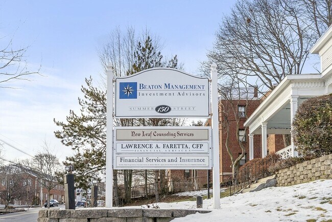 Building Photo - 150 Summer St