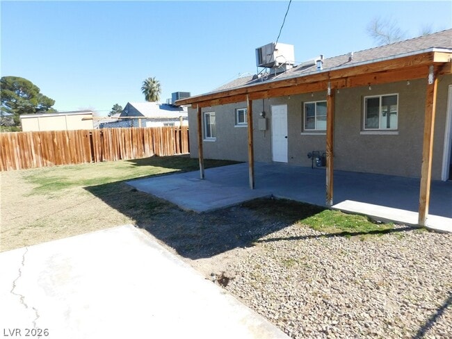 Building Photo - 4524 Fulton Pl