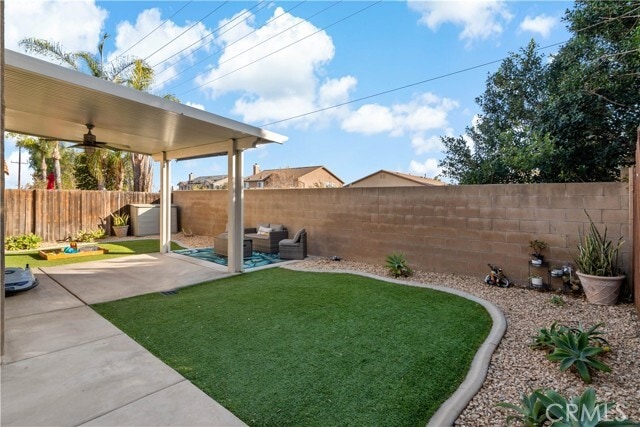 Building Photo - 2025 Fairmont Dr