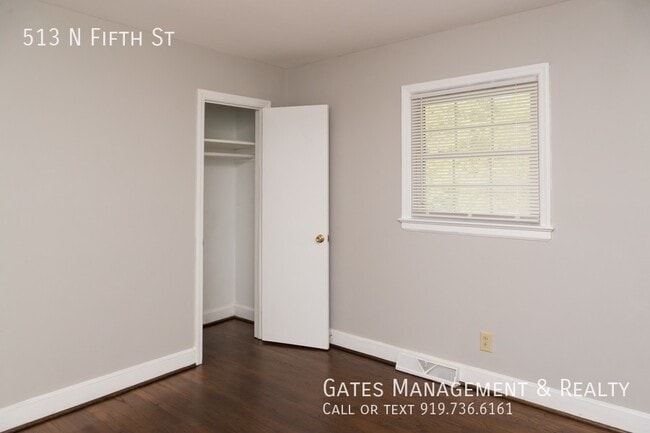 Building Photo - 513 N Fifth St-