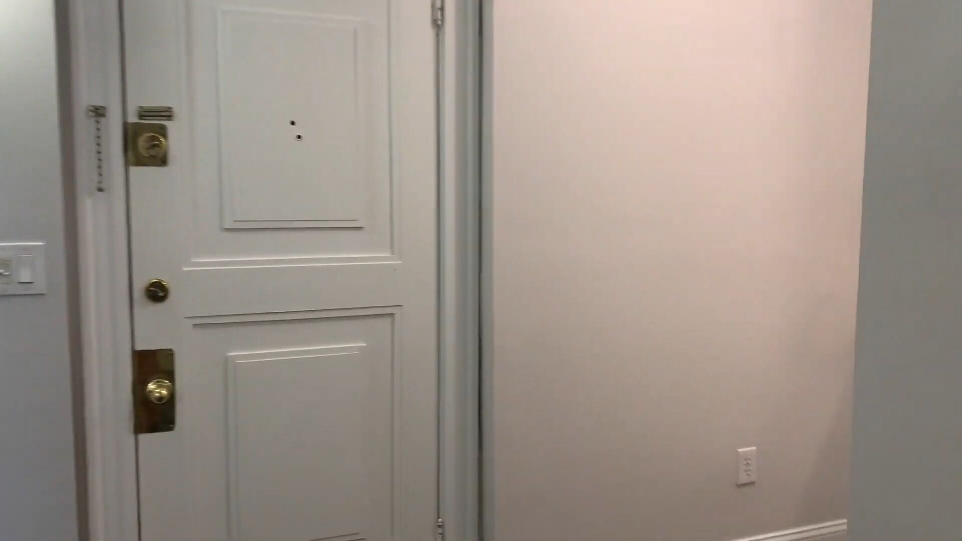 Building Photo - 81 Westland Ave