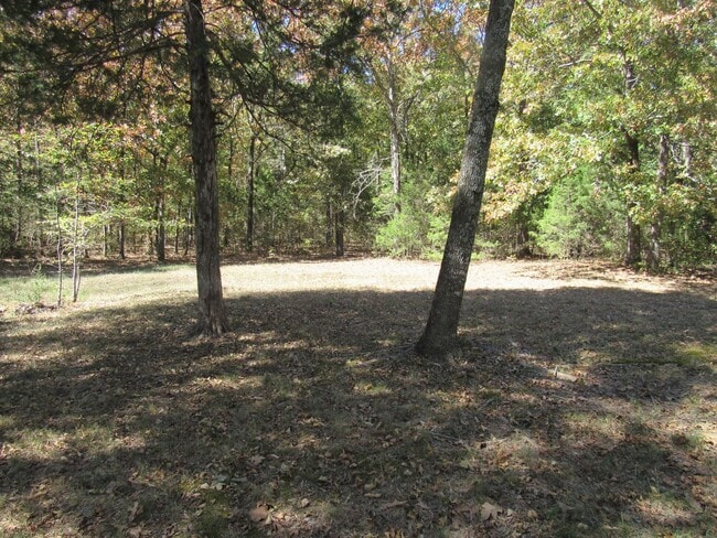 Building Photo - Contact Peggy Goodman 501 676 1758