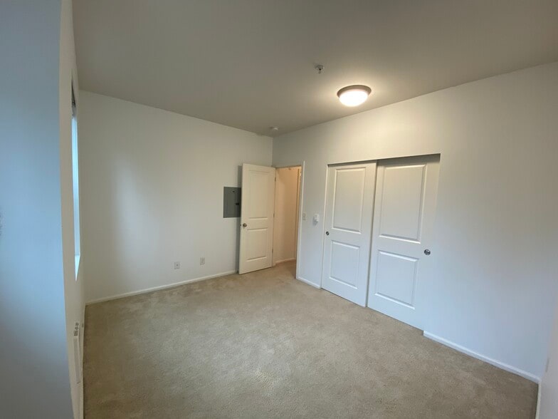2nd Room - 15720 Manor Way
