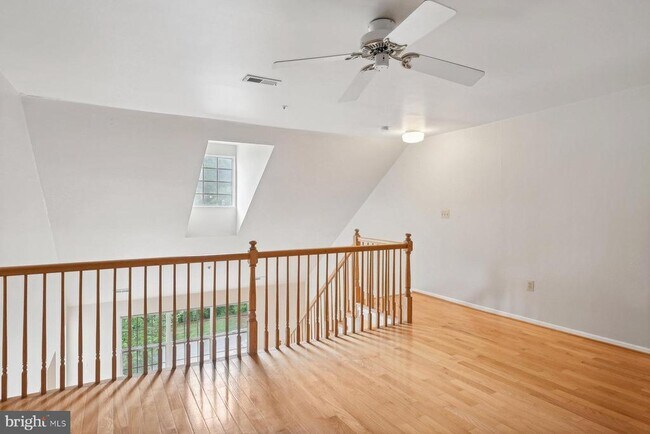 Building Photo - 624 Brickhouse Rd