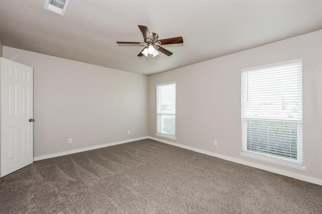 Building Photo - 4129 7 Gables St