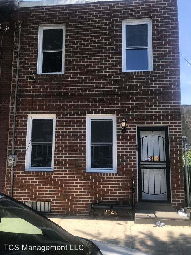 Building Photo - 2 br, 1.5 bath House - 2548 Jasper St