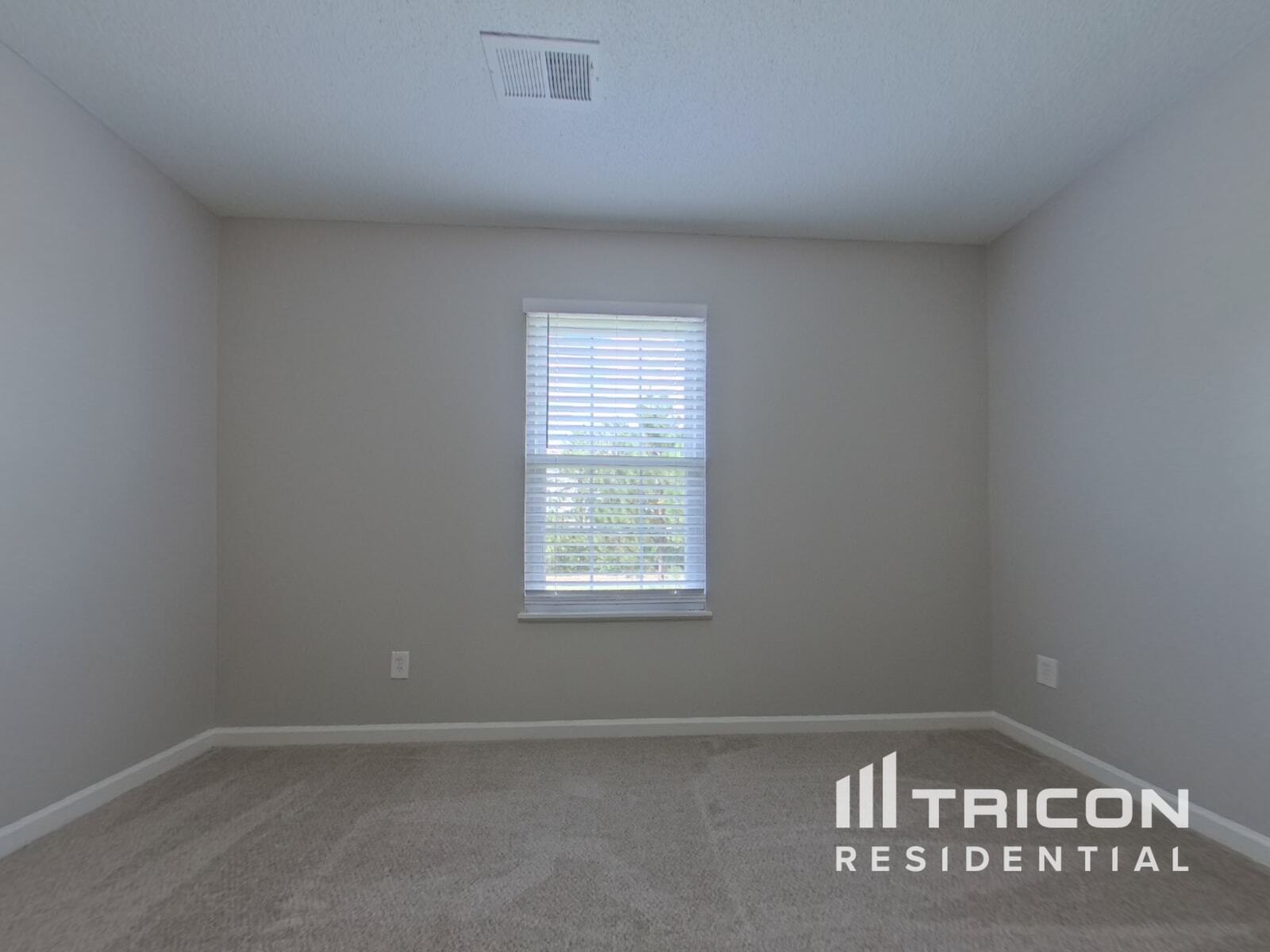 Building Photo - 113 Fox Grove Cir