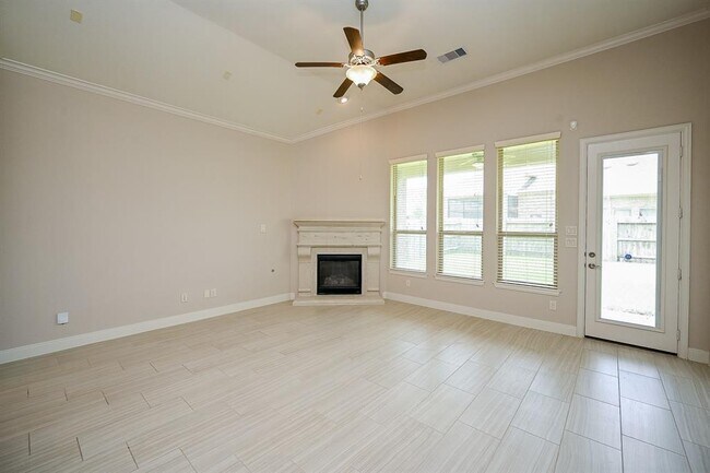 Building Photo - 20107 Parker Bend Ln