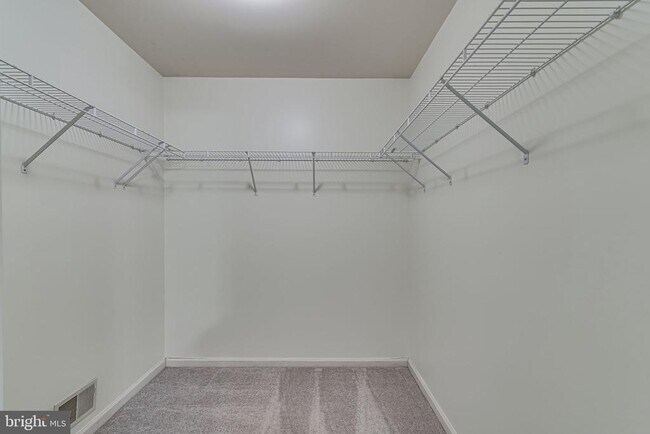 Building Photo - 15 Brighton Way
