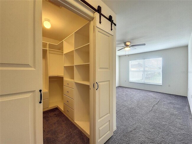 Building Photo - 603 Terranova Dr