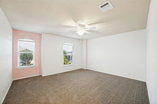 Building Photo - 9015 Dusty Run Ln