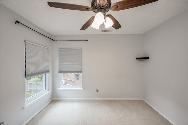 Building Photo - 3342 Bluebonnet Meadows Ln