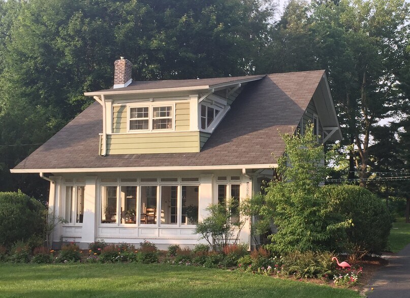 Building Photo - 253 Fisher Pl