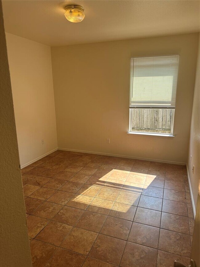 Building Photo - 116 Keegans Way