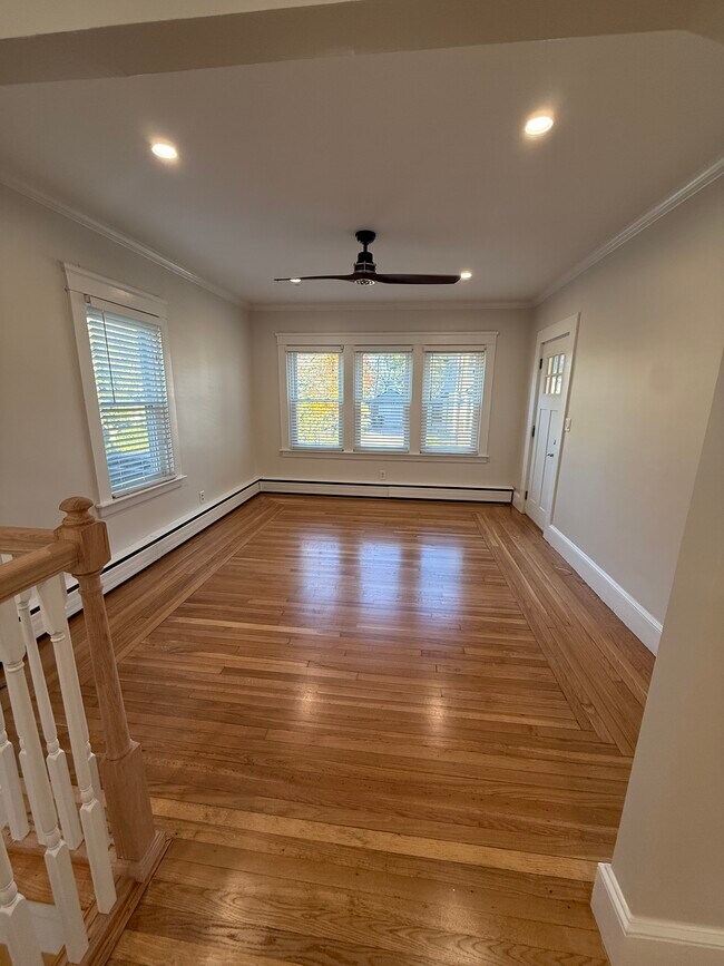 Building Photo - 34 Zella St