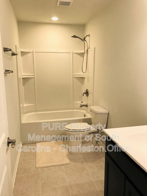 Building Photo - 3071 Conservancy Ln