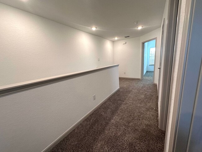 Building Photo - NEW CONSTRUCTION IN GATED COMMUNITY!!! BUI...