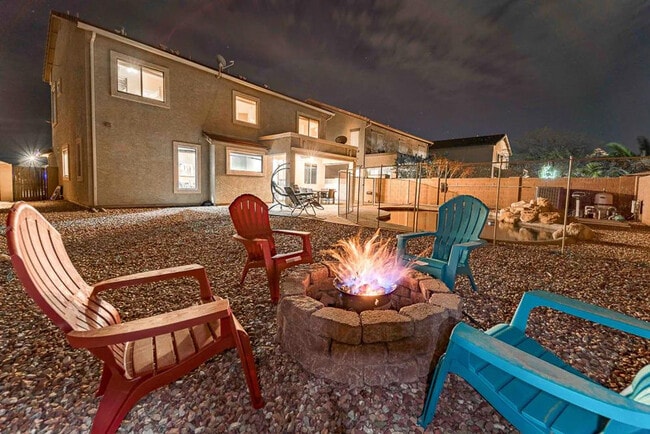 Building Photo - 1761 N St Francis Pl