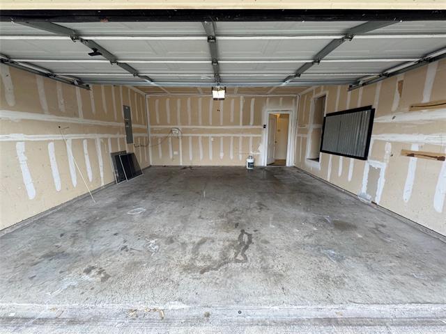 Building Photo - 8213 3 Bars Dr