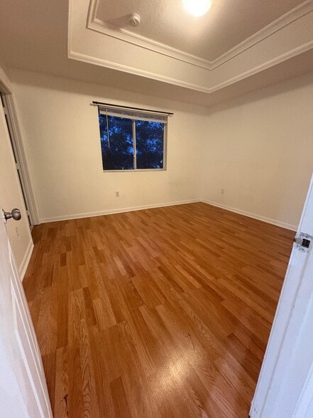 Building Photo - 2615 SE 14th Ave