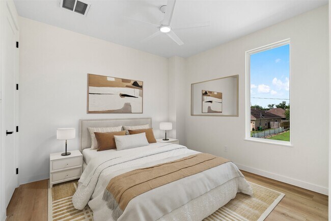 Building Photo - 8205 Parnell St