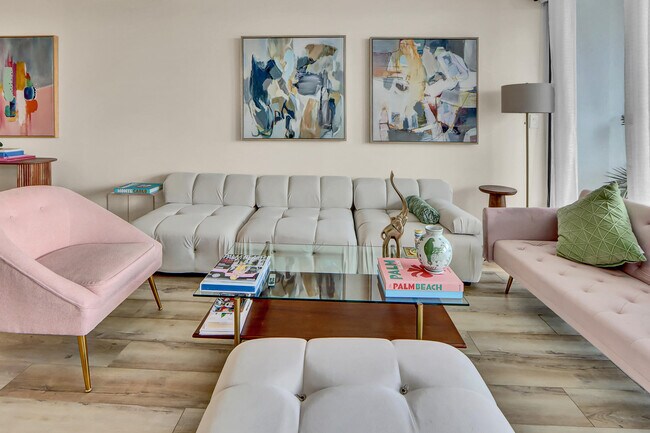 Building Photo - 2000 Presidential Way