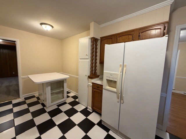 Building Photo - 5606 Bledsoe Dr