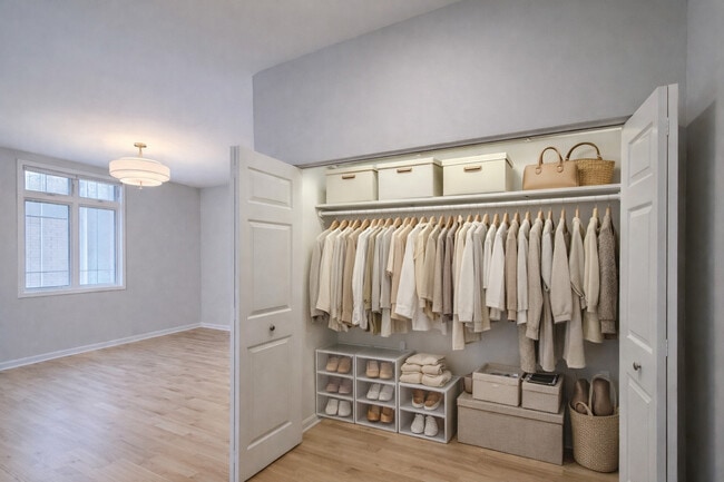 Building Photo - 1351 W Altgeld St