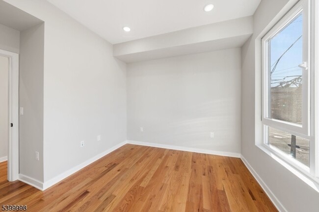 Building Photo - 108 Fleming Ave