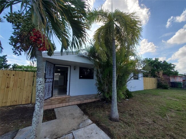 Building Photo - 11410 SW 193rd St