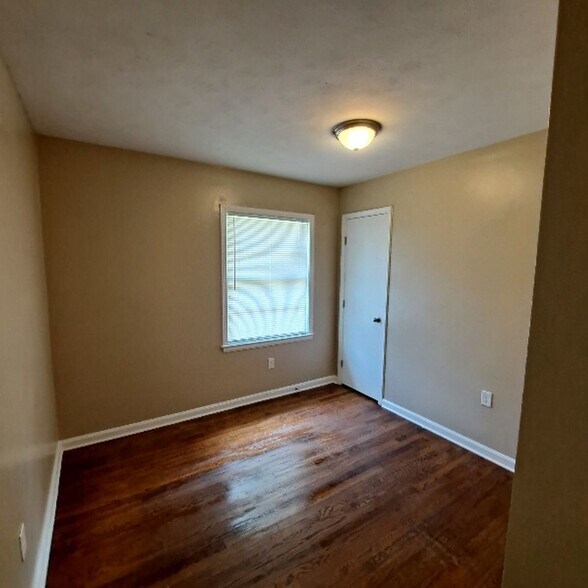 Building Photo - 5380 Blackwell St