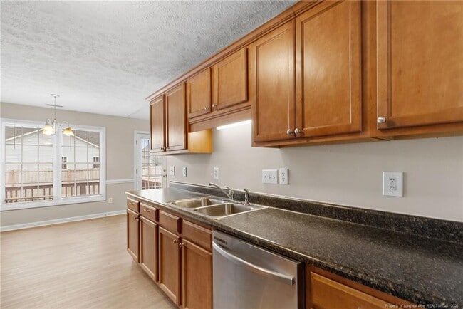 Building Photo - 3022 Burton Dr