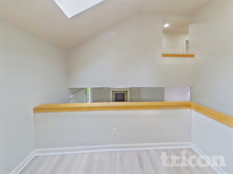 Building Photo - 8412 Jeatran Pl NW