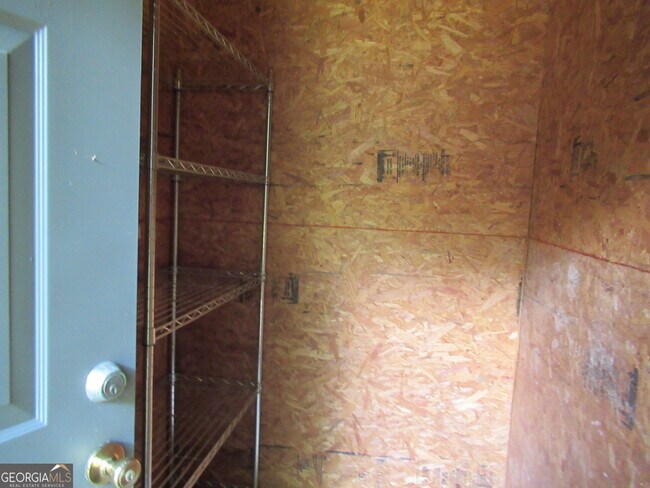 Building Photo - 95 Live Oak Rd
