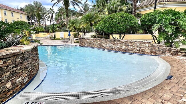 Building Photo - 1275 Lake Shadow Cir